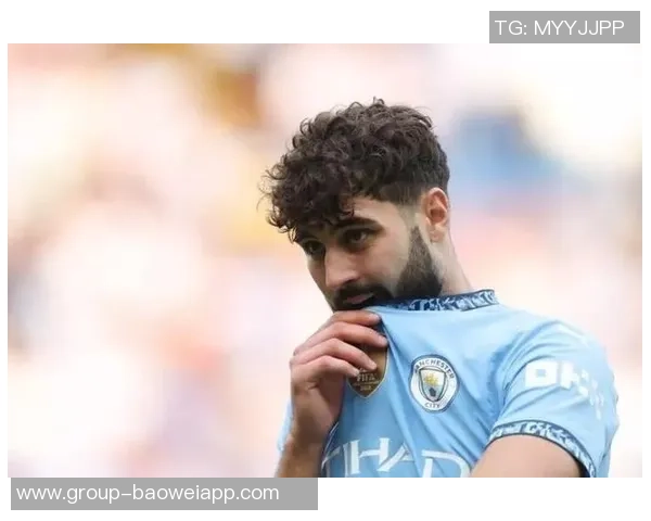 格瓦迪奥尔恋情曝光与兽医学生甜蜜相恋女友兼任滑雪教练引关注